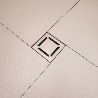 Душевой трап Berges Zentrum Norma 091462 10см хром глянец