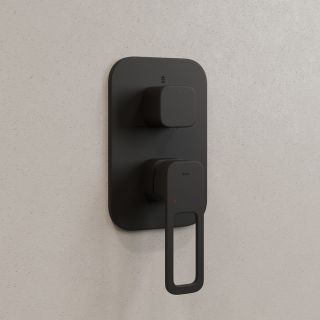 Встраиваемый смеситель с тремя выходами IDDIS Slide SLIBL00i68 чёрный матовый