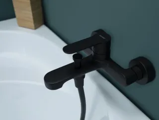 Смеситель для ванны Aquanet Passion AF300-20B 243295 чёрный матовый